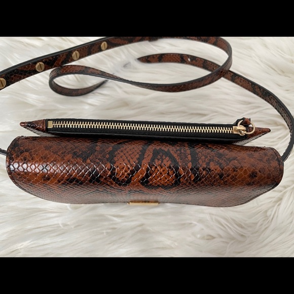 Auth. Wandler belt bag in python print. - Picture 4 of 11